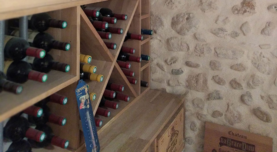 Cave à vin avant/après_vue angle mur pierre